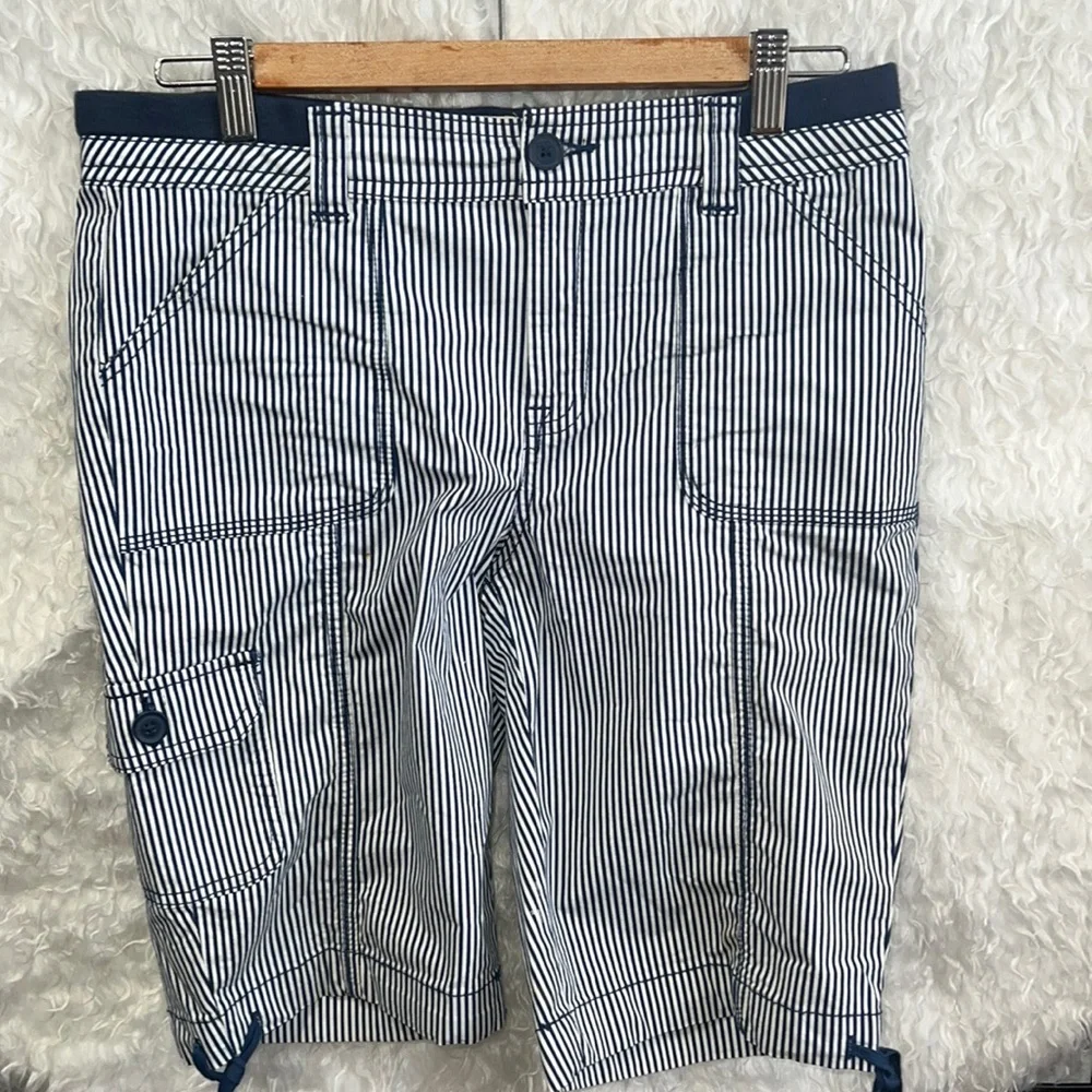 St John’s Bay Shorts Sz 6 - Picture 2 of 6